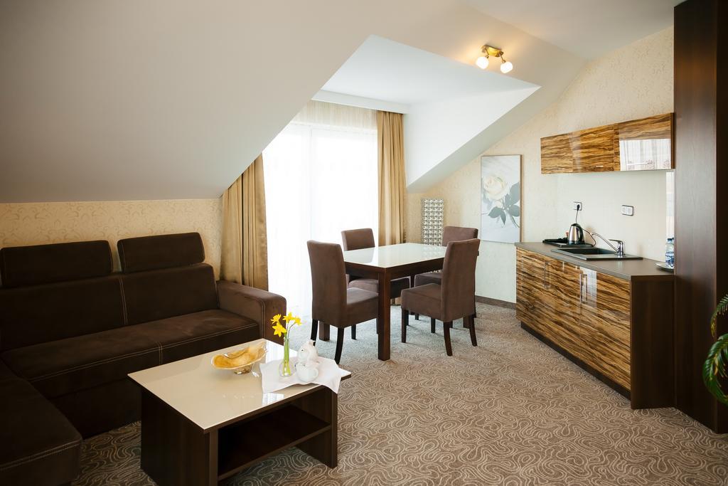 Pensjonat & Spa Raj Rajgród Екстериор снимка